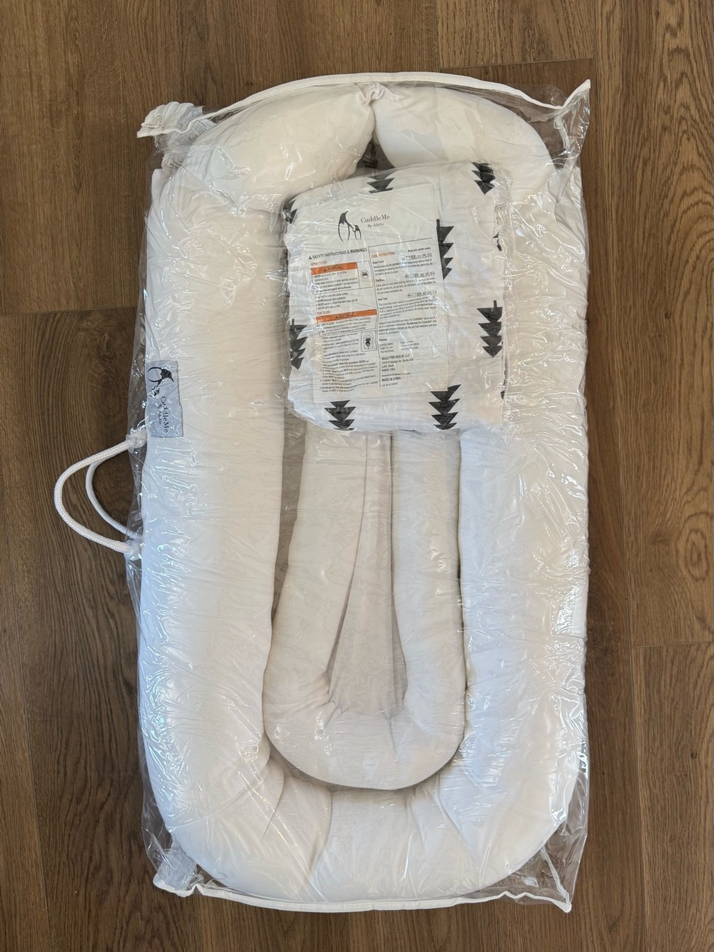 Cream Lounger with Removable Insert